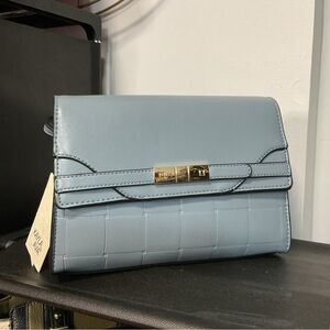 Kayla & Ava Vegan Leather Crossbody. Gorgeous Summer Bag